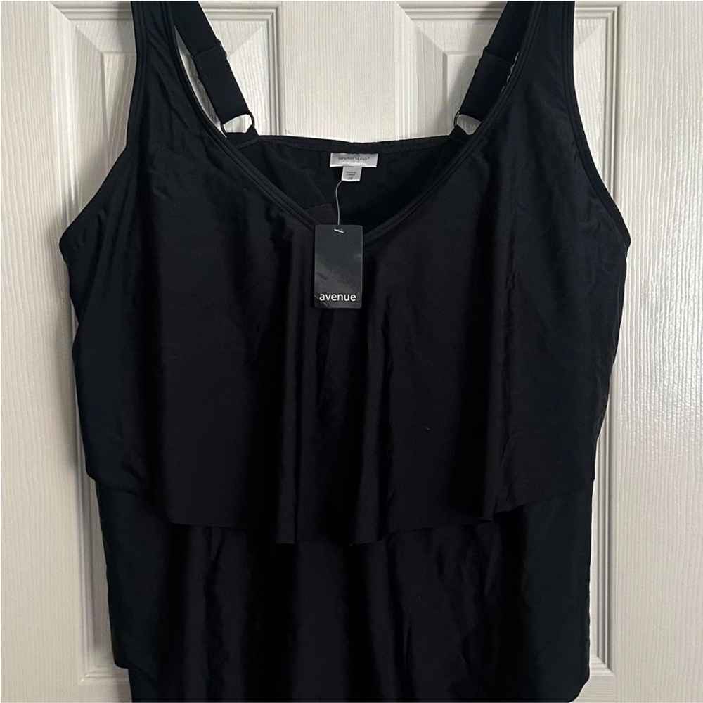 Avenue Women's swim top